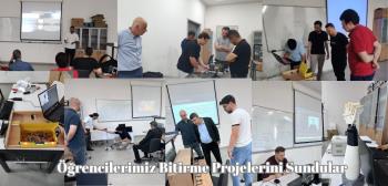 Öğrencilerimiz Bitirme Projelerini Sundular